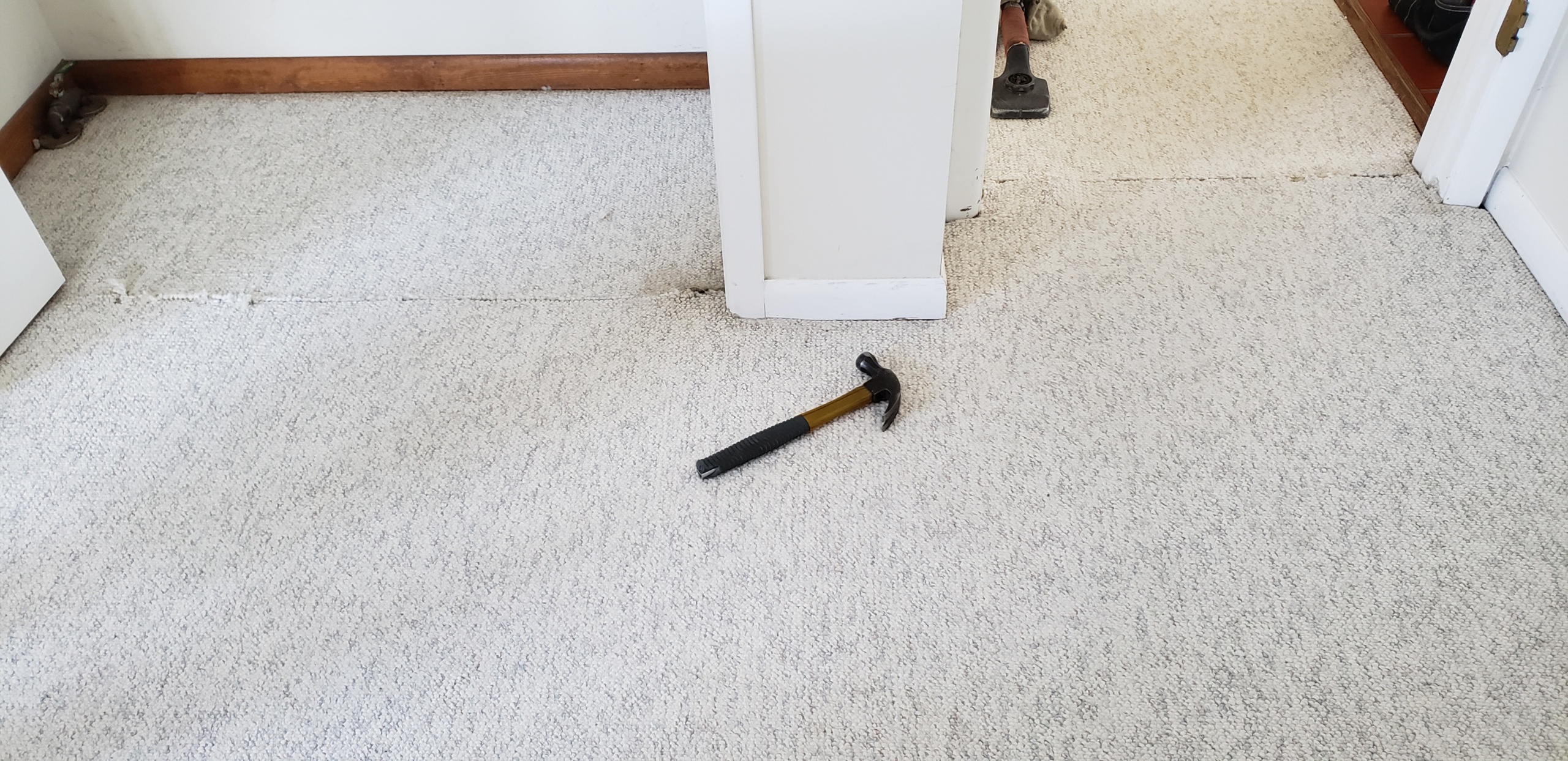 Repaired Reseamed and Restretched Berber Carpeting in Avalon NJ